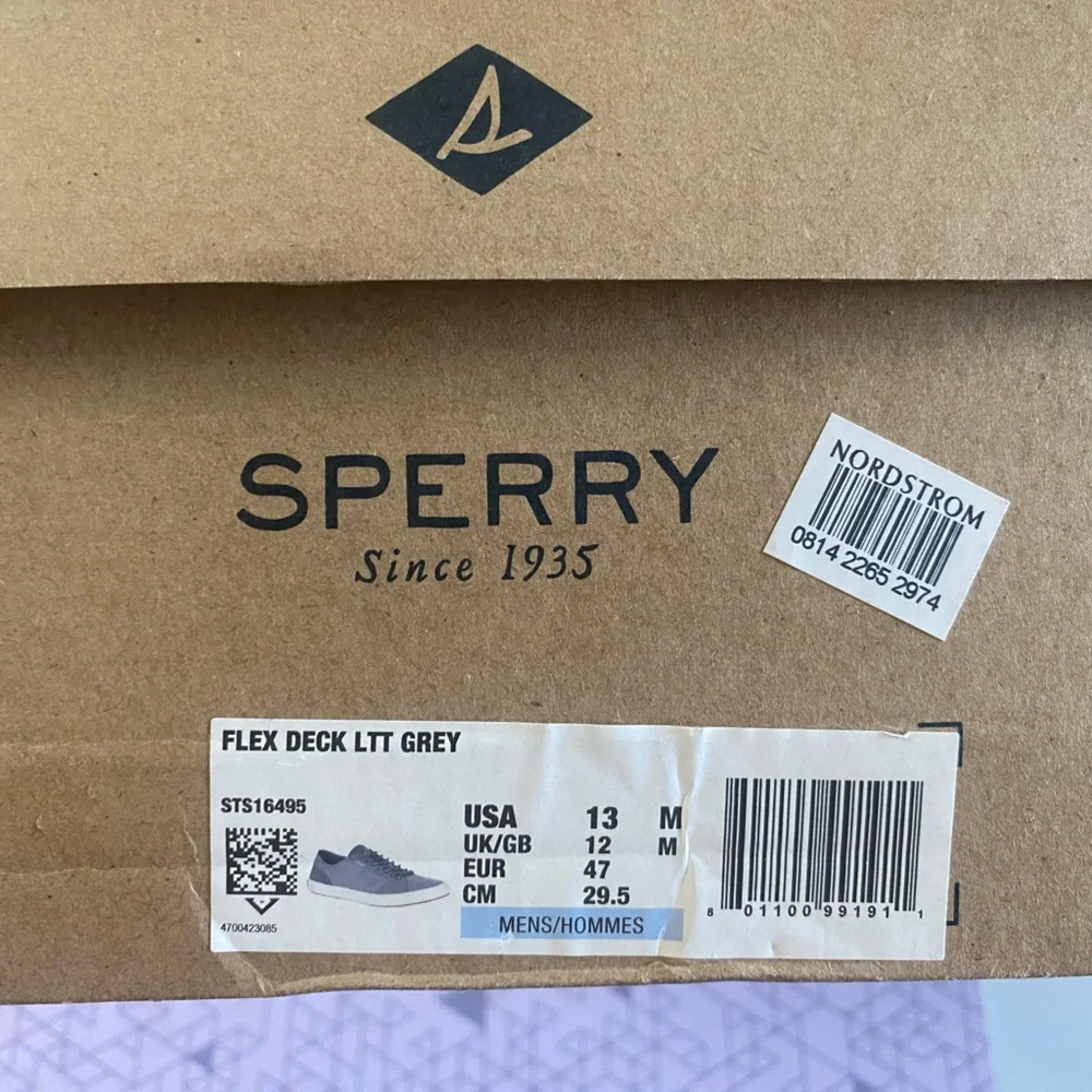 Sperry’s Flex Deck Light Grey